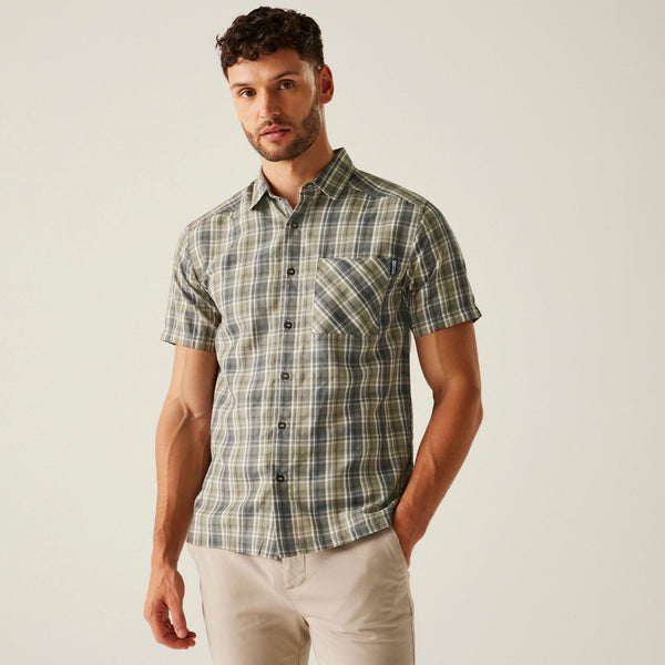 Regatta Men's Mindano IX Short Sleeved Shirt - Golden Sand