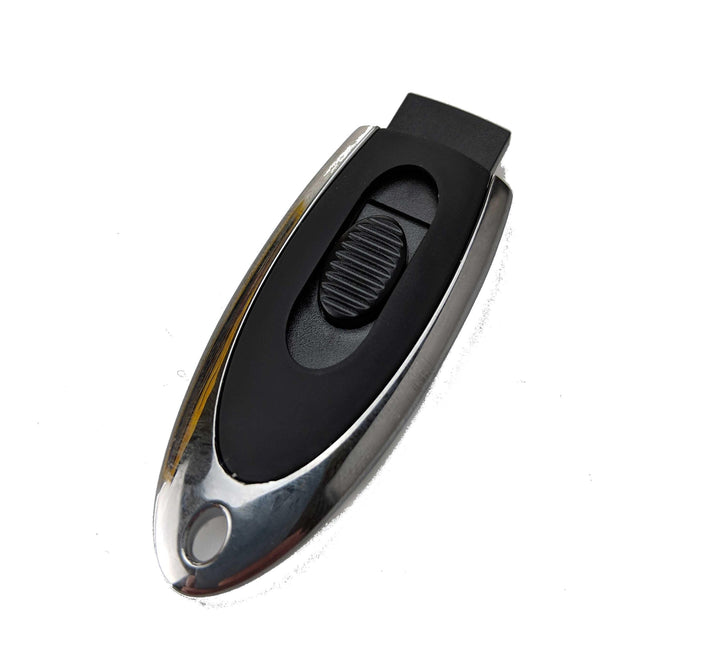 Avtex 8GB High Speed USB 2.0 TV Memory Stick - Towsure