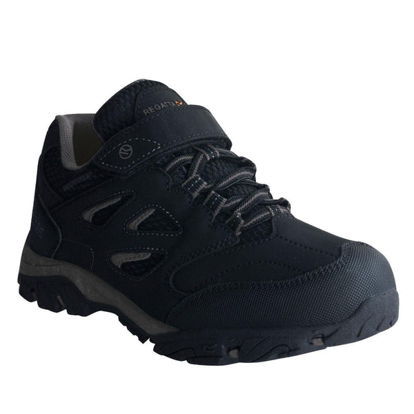 Regatta Holcombe V Waterproof Low Walking Shoes - Black - Towsure